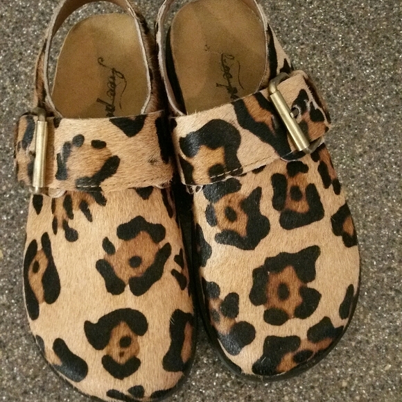 Free People Shoes - Free People Boston Birkenstock